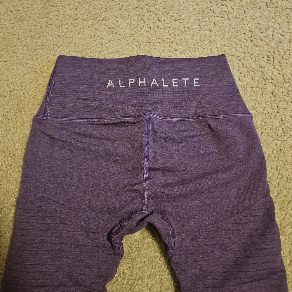 Womens Alphalete Aero Leggings